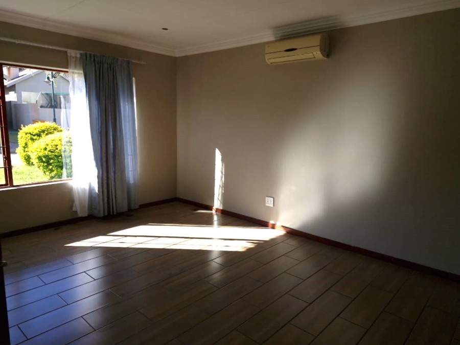 3 Bedroom Property for Sale in Melodie North West